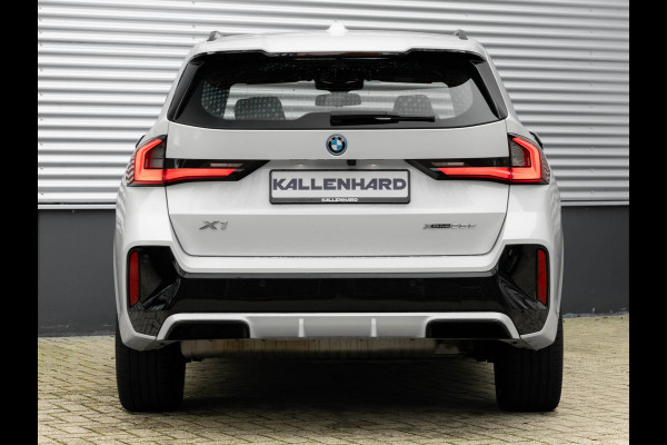 BMW X1 xDrive25e M-Sport - Stoelverwarming - Camera - Adaptive LED