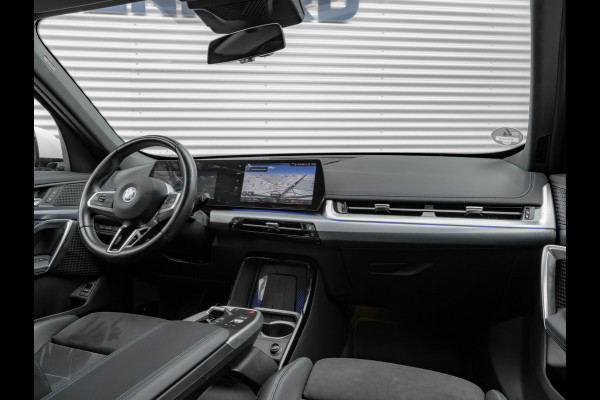 BMW X1 xDrive25e M-Sport - Stoelverwarming - Camera - Adaptive LED