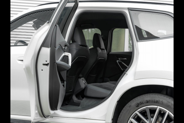 BMW X1 xDrive25e M-Sport - Stoelverwarming - Camera - Adaptive LED