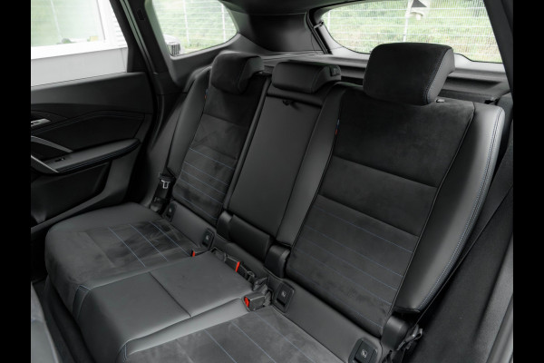 BMW X1 xDrive25e M-Sport - Stoelverwarming - Camera - Adaptive LED