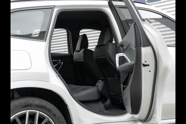 BMW X1 xDrive25e M-Sport - Stoelverwarming - Camera - Adaptive LED