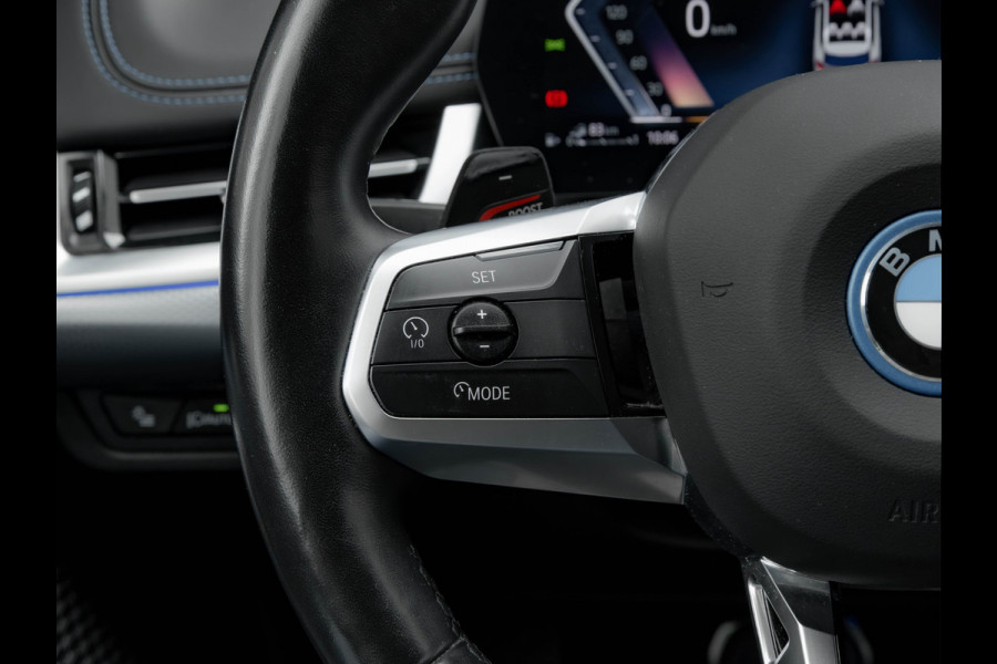 BMW X1 xDrive25e M-Sport - Stoelverwarming - Camera - Adaptive LED