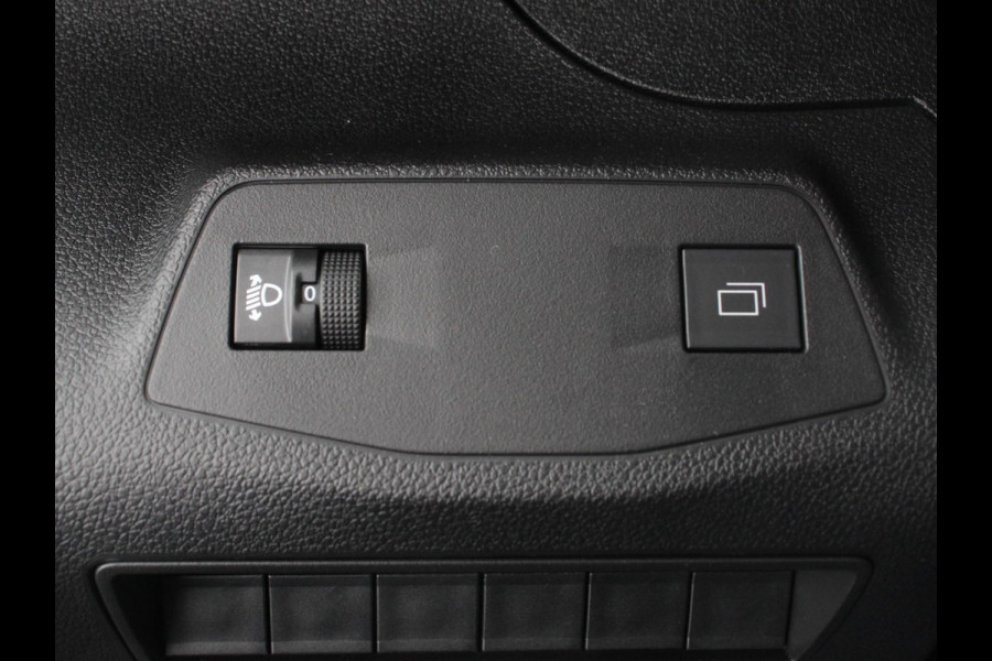 Peugeot Partner 1.5 BlueHDi 130PK L1 Navigatie Apple Carplay / Android Auto DAB trekhaak Cruise Control Airco Houten bekleding laadruimte