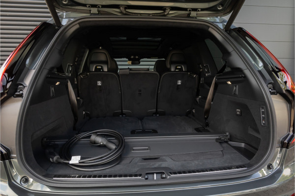 Volvo XC90 2.0 T8 Plug-in hybrid AWD Ultra Dark Luchtvering- Bowers & Wilkins