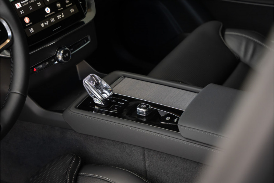 Volvo XC90 2.0 T8 Plug-in hybrid AWD Ultra Dark Luchtvering- Bowers & Wilkins