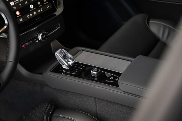 Volvo XC90 2.0 T8 Plug-in hybrid AWD Ultra Dark Luchtvering- Bowers & Wilkins