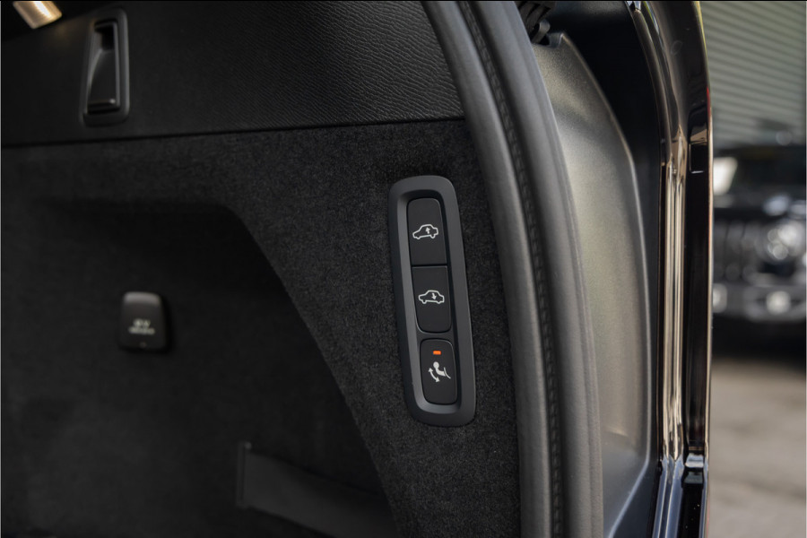 Volvo XC90 2.0 T8 Plug-in hybrid AWD Ultra Dark Luchtvering- Bowers & Wilkins