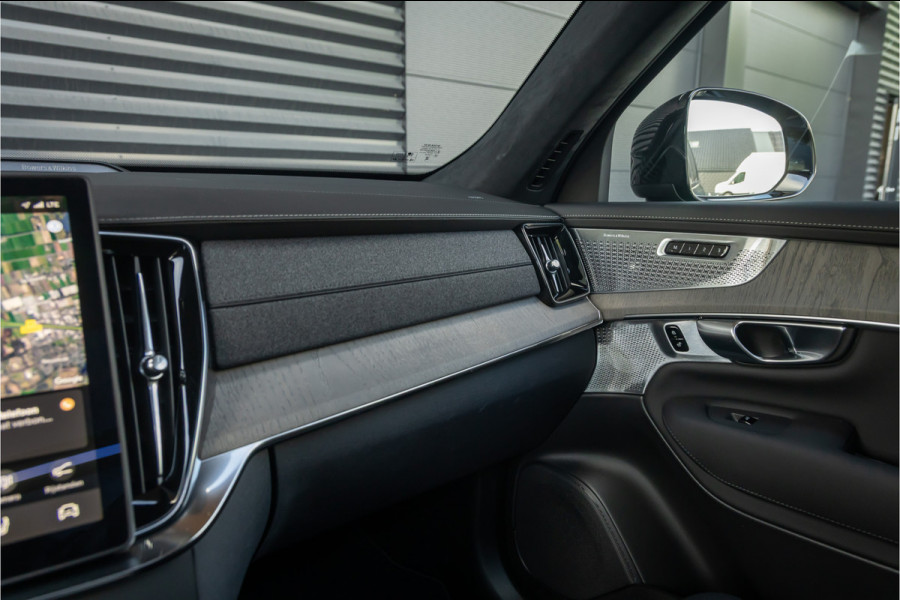 Volvo XC90 2.0 T8 Plug-in hybrid AWD Ultra Dark Luchtvering- Bowers & Wilkins