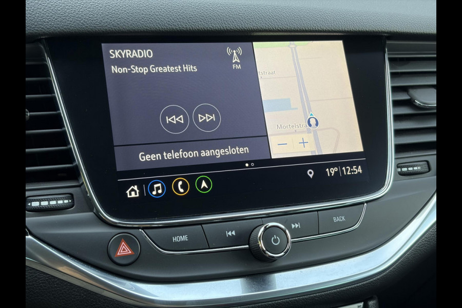 Opel Astra Sports Tourer 1.2 Business Elegance ✓1e Eigenaar✓110pk✓Carplay✓Camera✓Navi✓Clima✓Cruise✓Halfleder✓Comfortstoel✓Pdc V+A✓6 Bak✓Dealer Onderhouden✓Keyless✓Lm velgen✓N.A.P✓Apk tot 06-2027