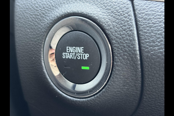 Opel Astra Sports Tourer 1.2 Business Elegance ✓1e Eigenaar✓110pk✓Carplay✓Camera✓Navi✓Clima✓Cruise✓Halfleder✓Comfortstoel✓Pdc V+A✓6 Bak✓Dealer Onderhouden✓Keyless✓Lm velgen✓N.A.P✓Apk tot 06-2027