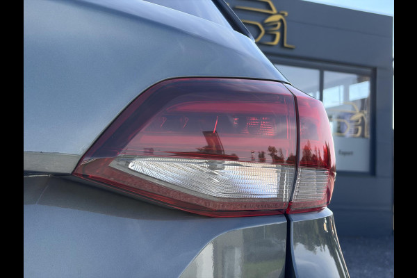 Opel Astra Sports Tourer 1.2 Business Elegance ✓1e Eigenaar✓110pk✓Carplay✓Camera✓Navi✓Clima✓Cruise✓Halfleder✓Comfortstoel✓Pdc V+A✓6 Bak✓Dealer Onderhouden✓Keyless✓Lm velgen✓N.A.P✓Apk tot 06-2027