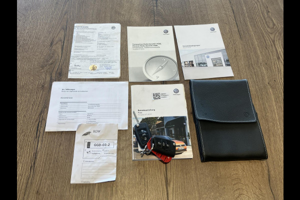 Volkswagen Polo 2.0 TSI GTI | ACC | Open dak | LED