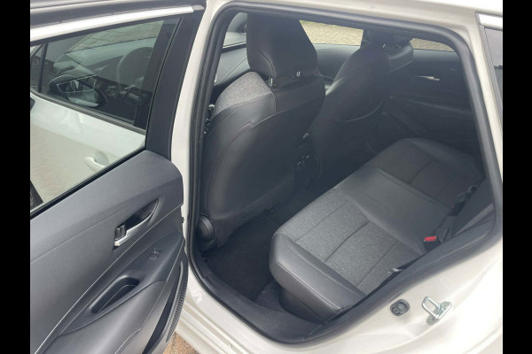 Toyota Corolla Touring Sports 1.8 Hybrid TeamNL / trekhaak / camera