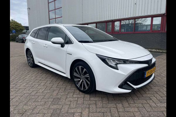 Toyota Corolla Touring Sports 1.8 Hybrid TeamNL / trekhaak / camera