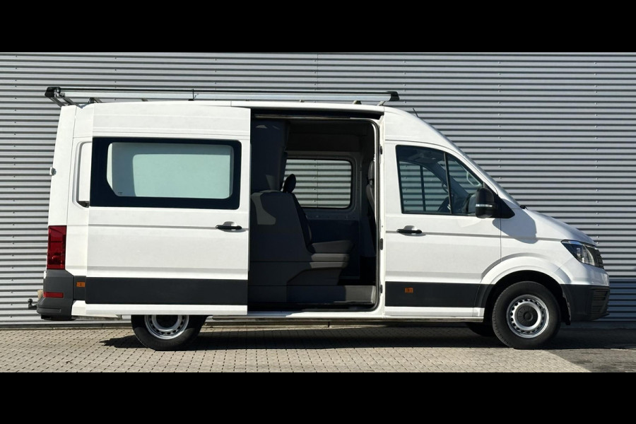 Volkswagen Crafter 35 2.0 TDI RWD L2H2 DC Dubbele cabine Highline 177pk achterwielaanrijving 3500kg trekgewicht