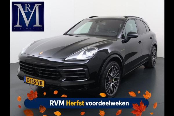 Porsche Cayenne 3.0 E-Hybrid Platinum Edition SOH 100%! 340kw VAN:74.900,- VOOR:69.877,- UW HERFSTVOORDEEL:5.023,- MEM. SEATS | Luchtvering | pano | stoelverwarming + verkoeling | 360 camera | Bose | sportchrono | mega knappe auto! | incl 12 mnd Bovag garantie |