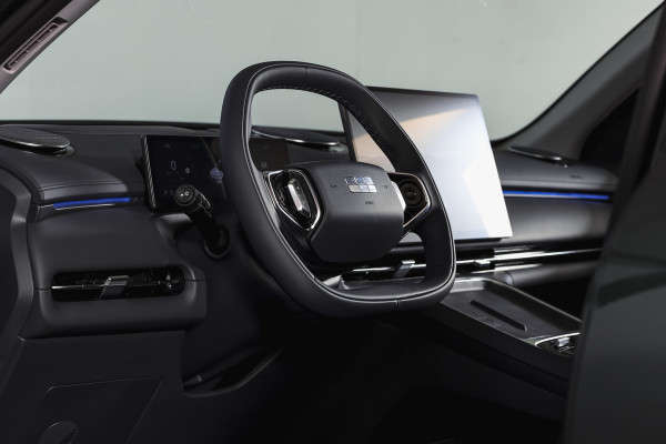 GEELY Starray EM-i 1.5 Max+ PHEV | 136km Elektrisch |S/K-Panodak | 360 Camera | NAV+App. Connect | V2L | Warmtepomp | HUD | Stoelverwarming & verkoeling | Memory | Elek. klep | Flyme | LM 19" | 7080