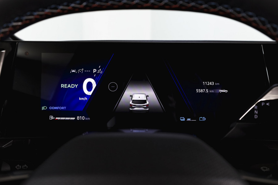 Renault Austral 1.2 E-Tech full hybrid 200 esprit Alpine | 360 Camera | Elek. Stoelen | Winterpack | Dig. Cockpit | Adapt. Cruise | PDC | NAV+App. Connect | ECC | LM 20" | 5819
