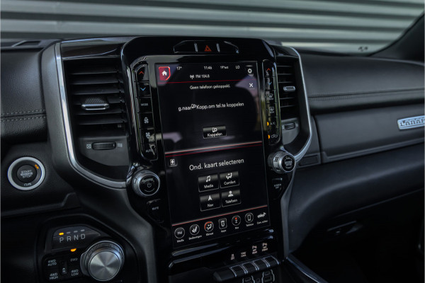 Dodge Ram 1500 5.7 V8 4x4 Crew Cab Laramie Pano - Harman Kardon - Trekhaak