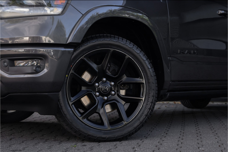 Dodge Ram 1500 5.7 V8 4x4 Crew Cab Laramie Pano - Harman Kardon - Trekhaak