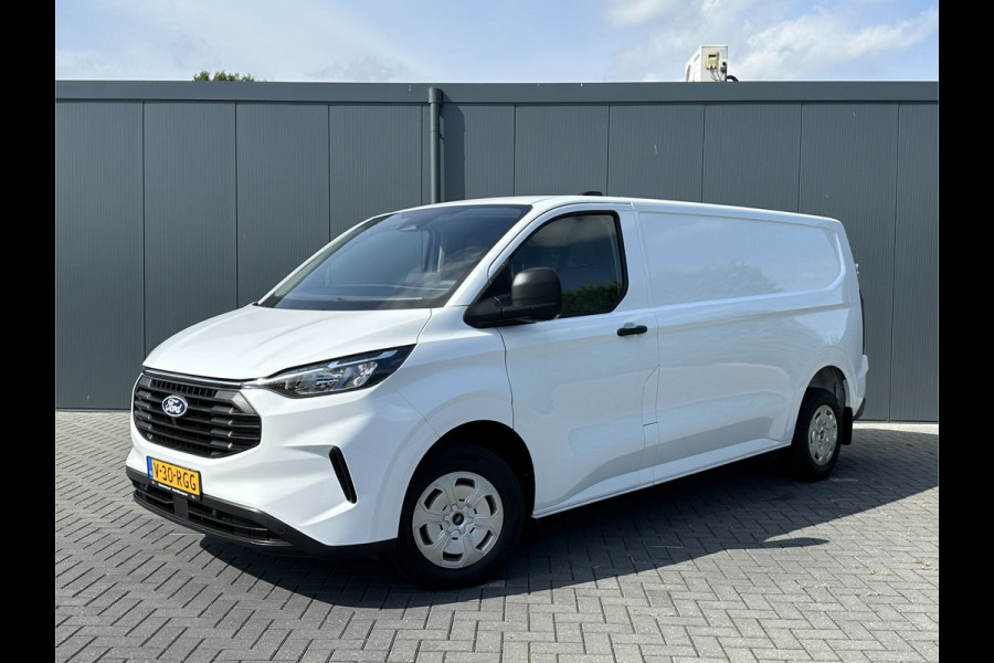 Ford Transit Custom 2.0 TDCI 136 PK TREND / L2H1 / 2.800 KG AHG / CAMERA / CRUISE / 3 ZITS / AIRCO / CARPLAY