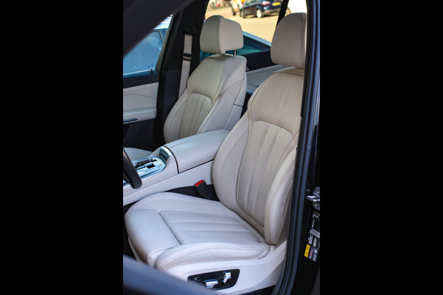 BMW X5 XDrive45e M-Sport *Pano*Massage*4-Wiel besturing*Trekhaak*H/K*