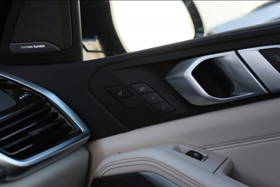 BMW X5 XDrive45e M-Sport *Pano*Massage*4-Wiel besturing*Trekhaak*H/K*