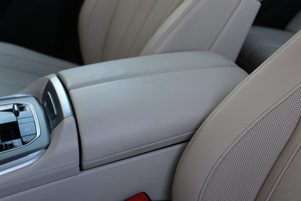 BMW X5 XDrive45e M-Sport *Pano*Massage*4-Wiel besturing*Trekhaak*H/K*