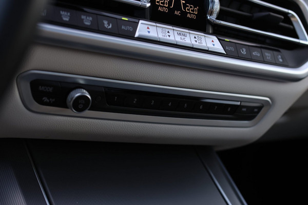 BMW X5 XDrive45e M-Sport *Pano*Massage*4-Wiel besturing*Trekhaak*H/K*