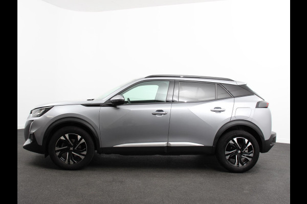 Peugeot 2008 1.2 PureTech Allure Navigatie Cruise control Lichtmetalen velgen Climate control Parkeersensor achter Apple Carplay/ Android auto Camera