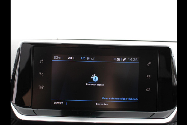 Peugeot 2008 1.2 PureTech Allure Navigatie Cruise control Lichtmetalen velgen Climate control Parkeersensor achter Apple Carplay/ Android auto Camera