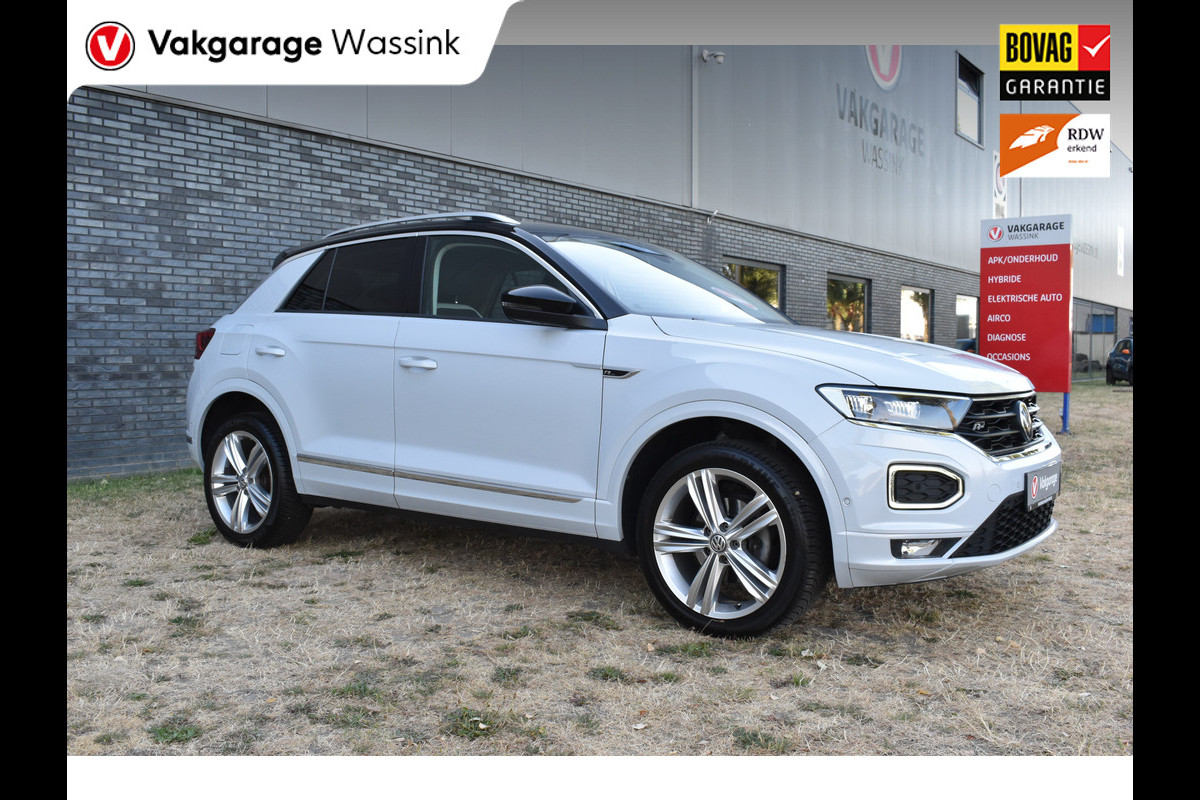 Volkswagen T-Roc 1.5 TSI Sport Business R Carplay Automaat R-line Zwart dak