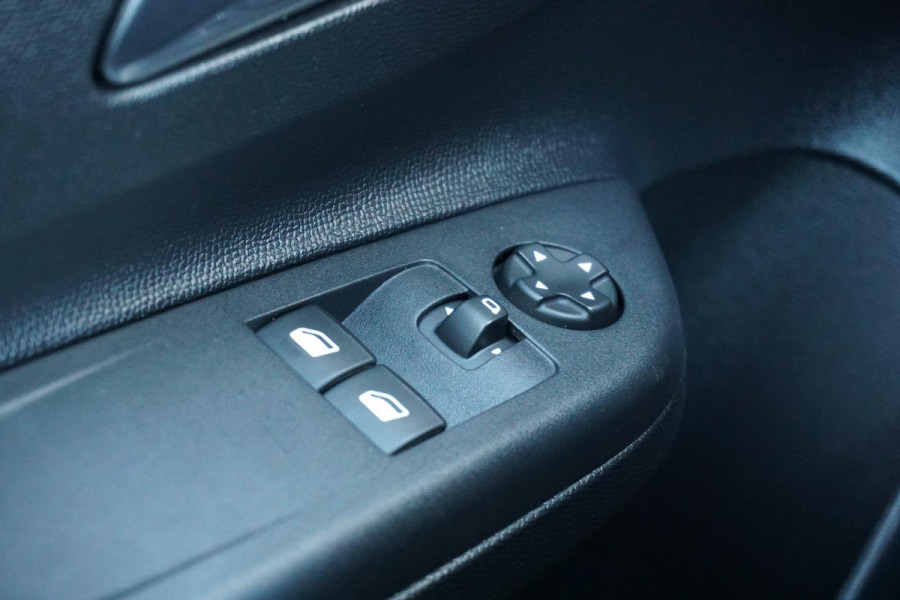 Opel Corsa 1.2 Level 2 + CAMERA / APPLE CARPLAY / SENSOREN / 16'' LMV