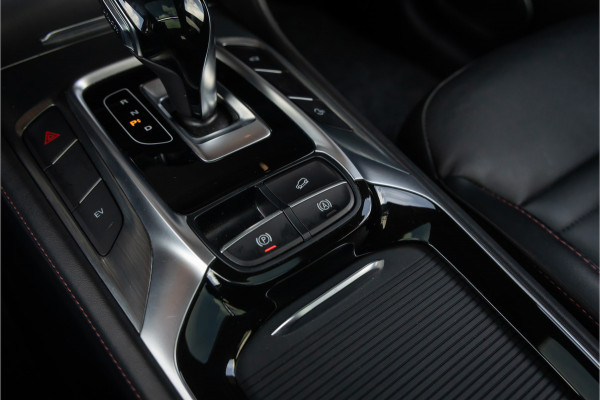 MG EHS 1.5 TGDI Luxury Pano- Carplay - Trekhaak