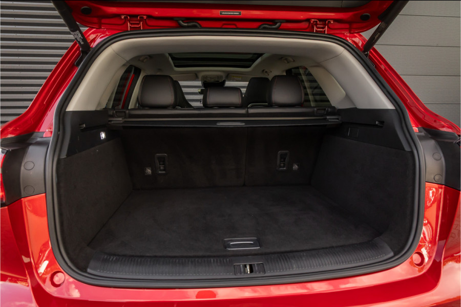 MG EHS 1.5 TGDI Luxury Pano- Carplay - Trekhaak