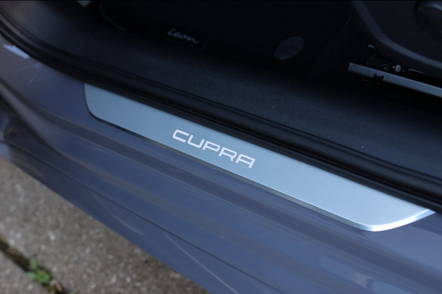 CUPRA Leon 1.4 e-Hybrid VZ Performance *Pano*Leder*Camera*DCC*ACC*