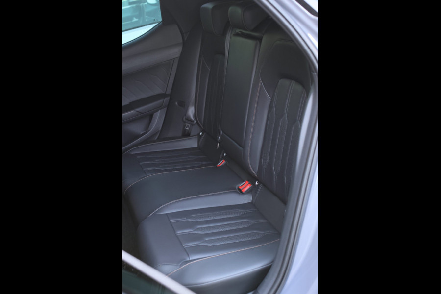 CUPRA Leon 1.4 e-Hybrid VZ Performance *Pano*Leder*Camera*DCC*ACC*