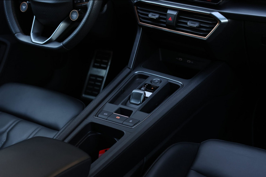 CUPRA Leon 1.4 e-Hybrid VZ Performance *Pano*Leder*Camera*DCC*ACC*
