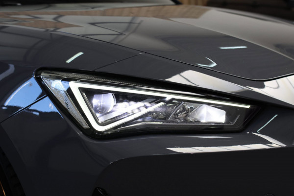 CUPRA Leon 1.4 e-Hybrid VZ Performance *Pano*Leder*Camera*DCC*ACC*