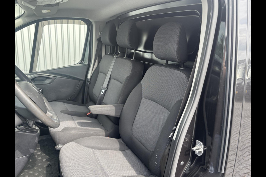 Renault Trafic 2.0 dCi 120 T29 L2H1*HAAK*CAM*A/C*CRUISE*IMPERIAAL