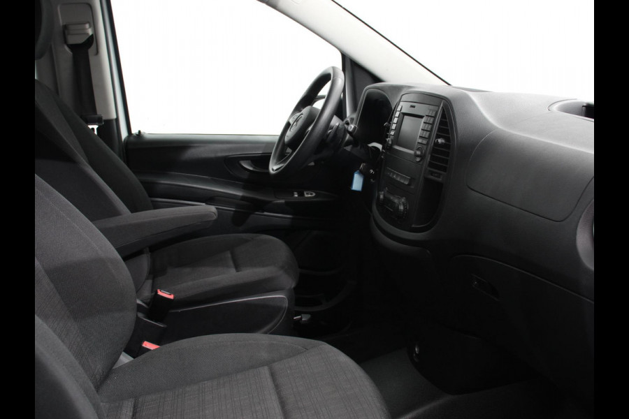 Mercedes-Benz Vito Tourer 114 CDI Automaat Pro L3 8persoons PERSONENBUS incl. BTW/ incl. BPM Navigatie Airco Cruise Control