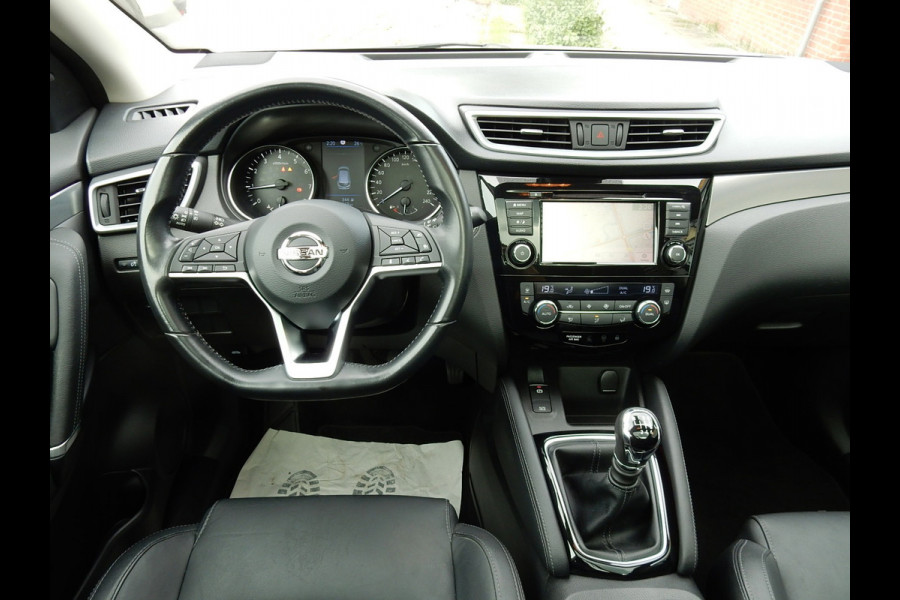 Nissan QASHQAI 1.3 DIG-T TEKNA+*LED*PANODAK*LEDER*360 CAM*1e EIG*