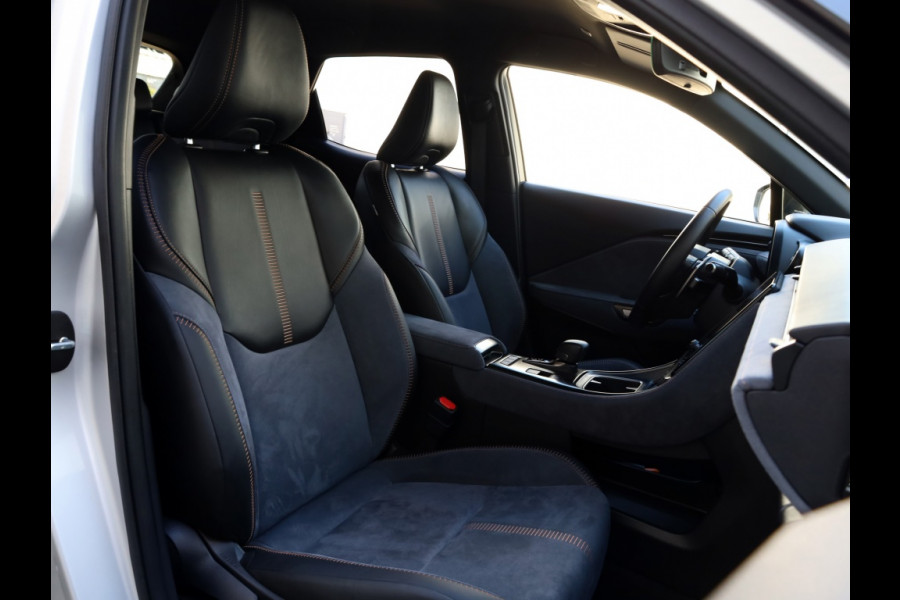 Lexus LBX 1.5 Cool 2WD | Tech Pack | NL-Auto | Trekhaak |
