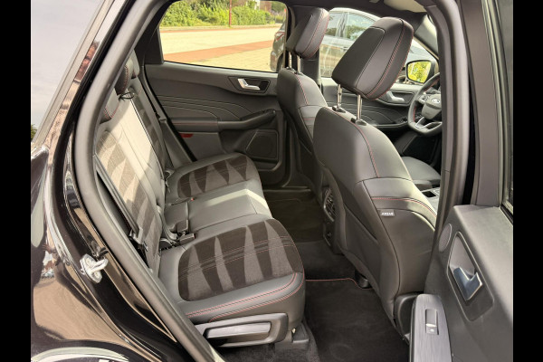 Ford Kuga 2.5 PHEV ST-Line X 243pk | Panoramadak | Wegklapbare trekhaak | Head up Display | Adaptive LED | Bang&Olufsen | AGR-stoelen | 2.100 kg trekgewicht