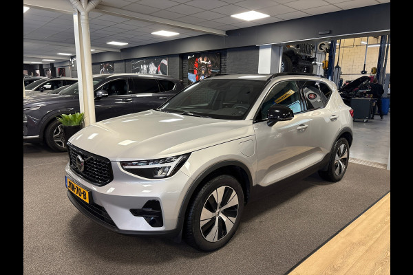 Volvo XC40 1.5 T5 Plug-in hybrid Plus Dark /pano/memory/navi/harman kardonc/camera