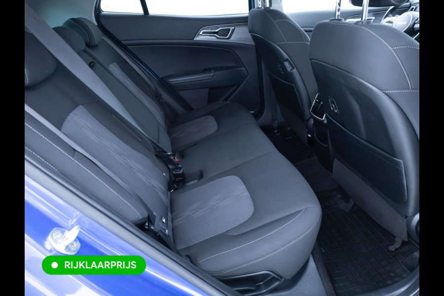 Kia Sportage 1.6 T-GDi MHEV Dynamic Plus Line | Stoel-Stuur- Achterbankverwarming | Camera | Adaptive Cruise | All-season, Navigatie, Apple Carplay/Android Auto, Led, PDC V+A, Privacy Glas