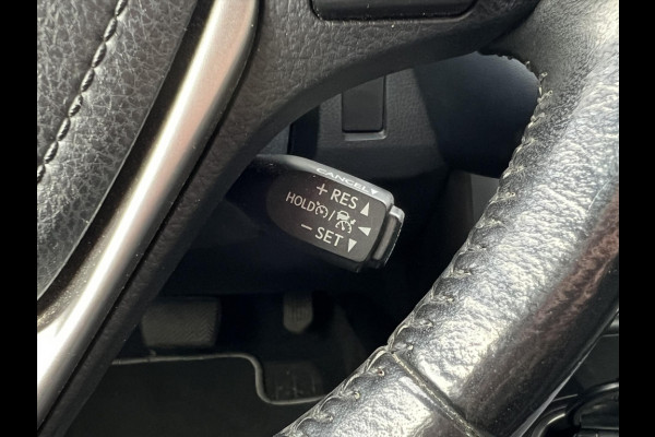 Toyota RAV4 2.5 Hybrid Style | Trekhaak, Dodehoekherkenning, Navigatie, Parkeersensoren, Elektrische achterklep, Startknop