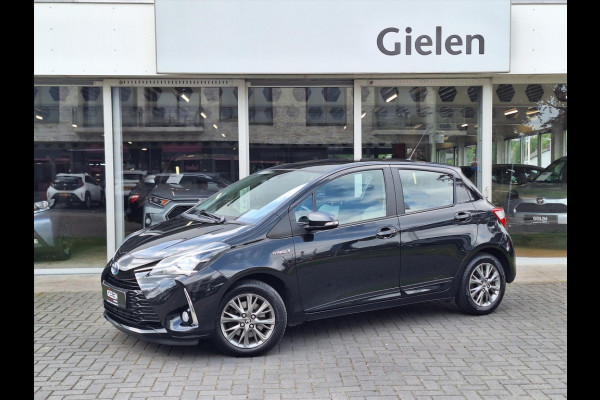 Toyota Yaris 1.5 Hybrid Design | Navigatie, Cruise control, Lichtmetalen velgen, Parkeercamera, Safety sense, Climate control