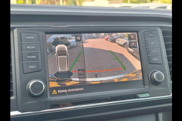 Seat Ateca 1.0 EcoTSI Limited Edition | Trekhaak, Panoramadak, Navigatie, LED, Parkeersensoren, Apple CarPlay/Android Auto