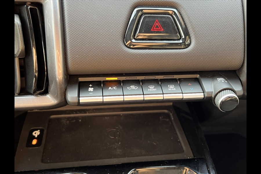 Toyota Urban Cruiser 61,1 kWh 174pk Executive | JBL, Stoel- Stuurverwarming, 360 graden camera